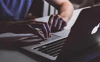 Leyu Sport下载-冬季重赛决定争冠球队与降级球队未来走势，冬季赛事项目