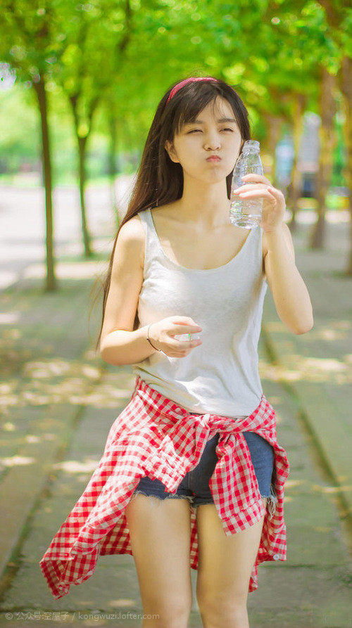 Leyu Sport下载-LCK官方数据系统实现直播同步展示，lck直播在哪