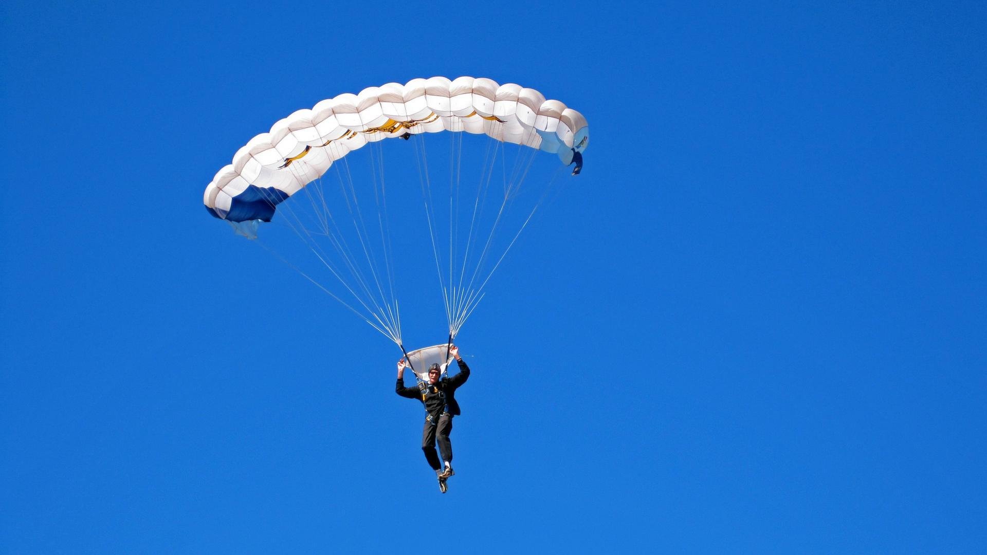 乐鱼体育官网-_多彩运动嘉年华：全民参与的欢乐盛会_，多姿多彩运动会