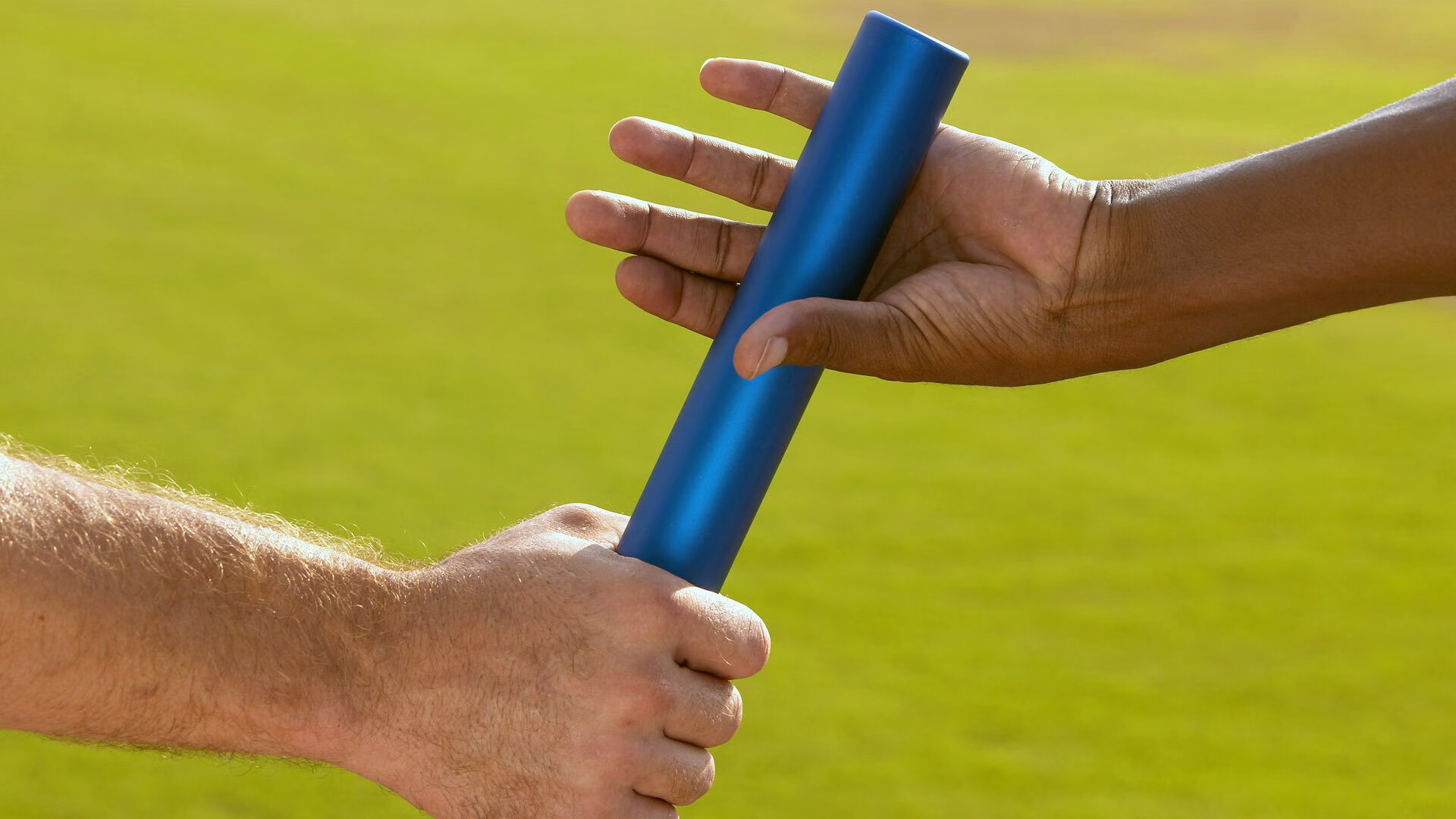 “中超联赛精彩片段在线直播，吸引百万观众”，中超联赛视频回放