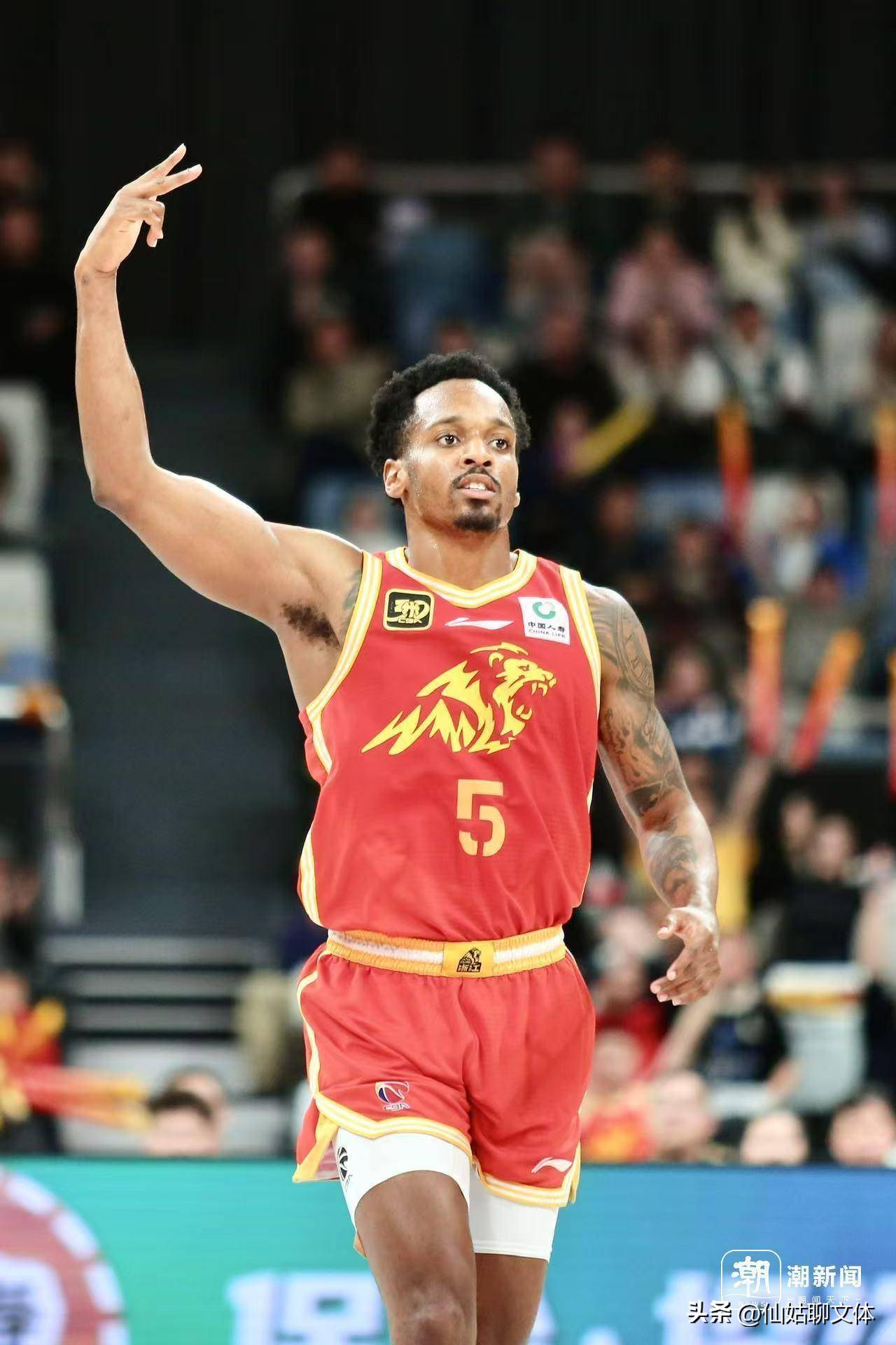 乐鱼体育：中国男篮，归化球员政策是否应该更加开放？的简单介绍