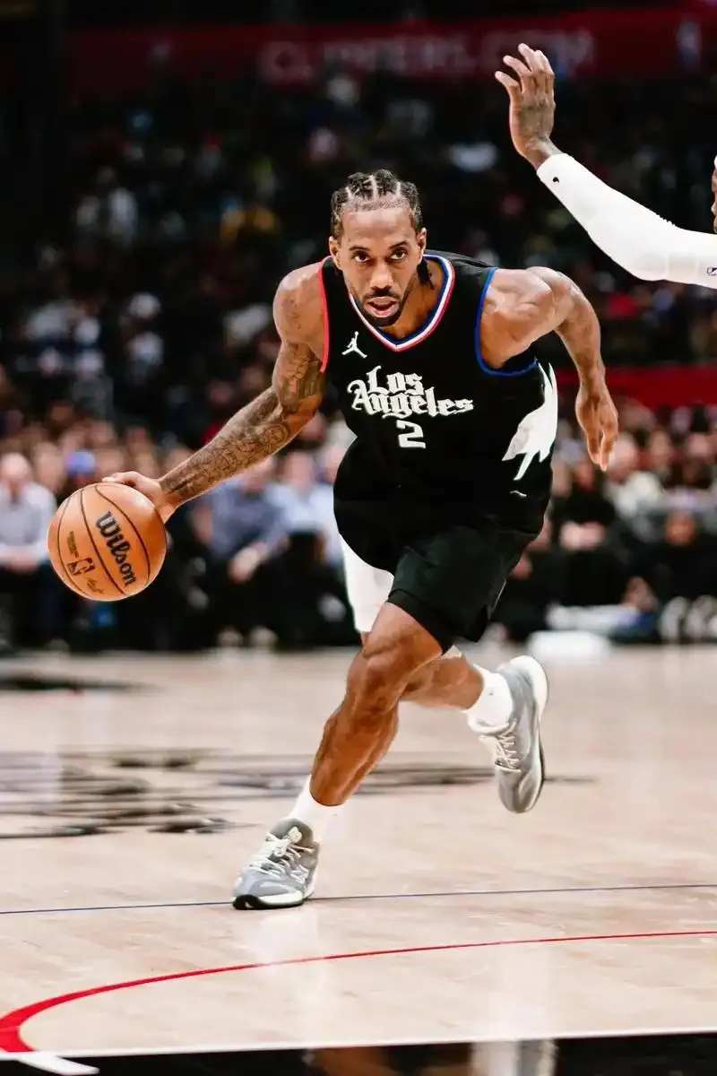 乐鱼体育：76人队新赛季：里德能否在进攻端展现更多技巧，为球队提供更多得分选择？的简单介绍