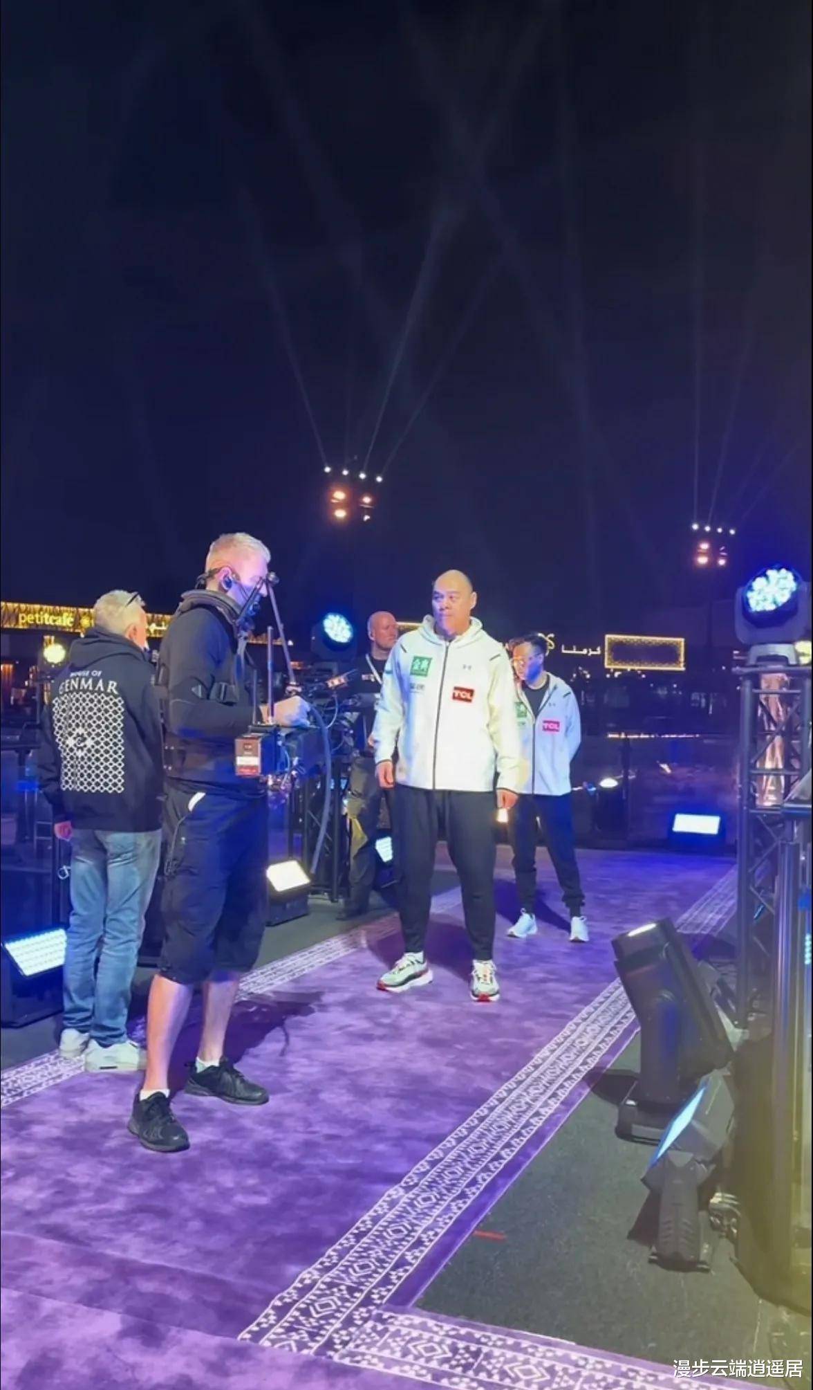 包含乐鱼体育:世界拳王争霸赛，重量级盒子手对决的词条