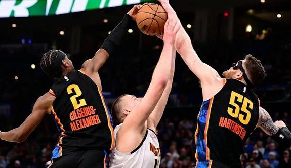 关于乐鱼体育:掘金队约基奇：如何继续统治内线，带领球队前进，卫冕总冠军，创造更多辉煌，成为篮球界的传奇人物？的信息