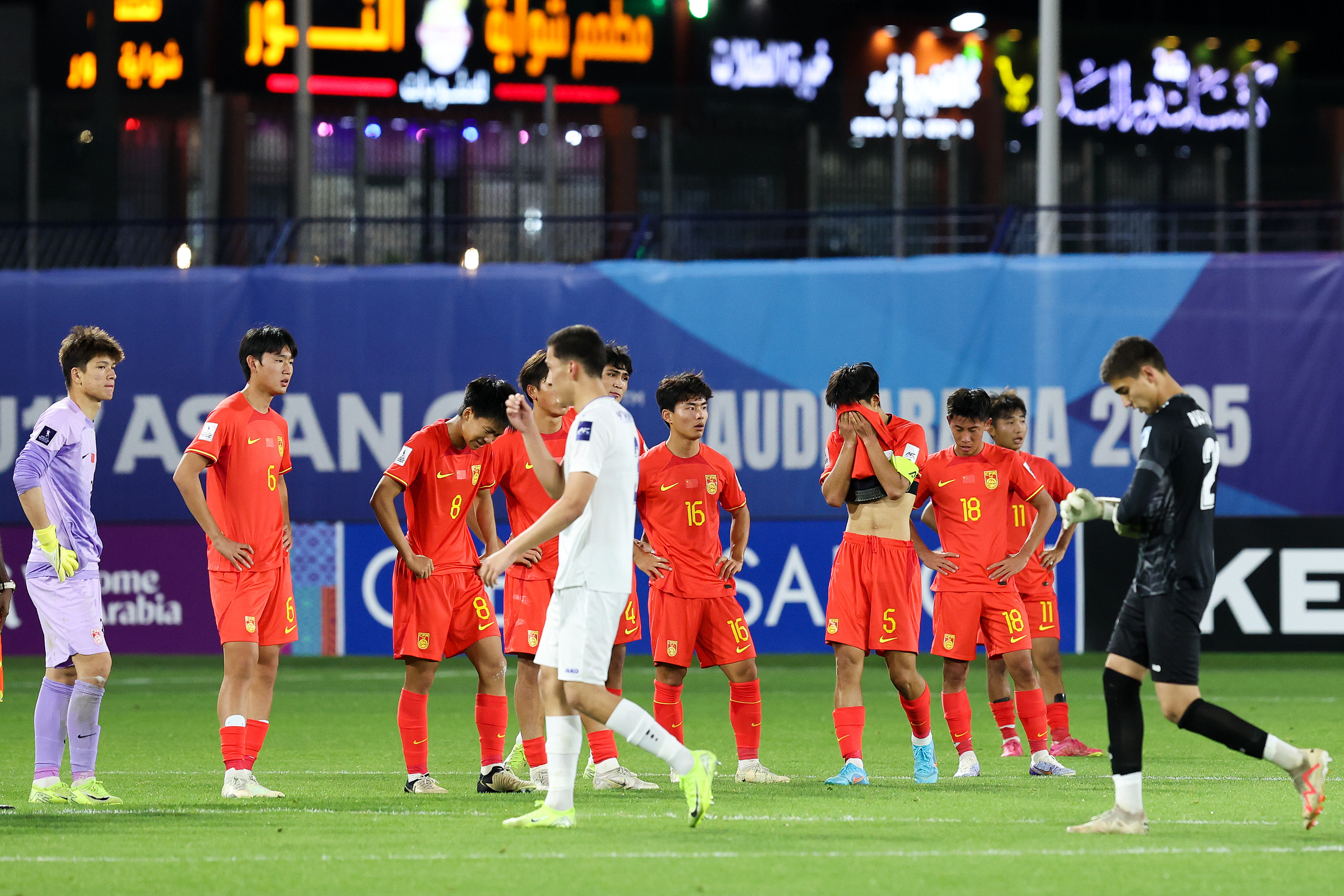 关于乐鱼体育:中国足球留洋球员的跨文化适应与职业发展研究的信息