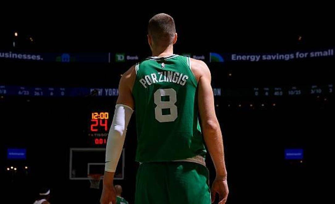 包含乐鱼体育：凯尔特人队新赛季：波尔津吉斯能否提升球队的内线实力，在季后赛中发挥关键作用，帮助球队赢得总冠军？的词条