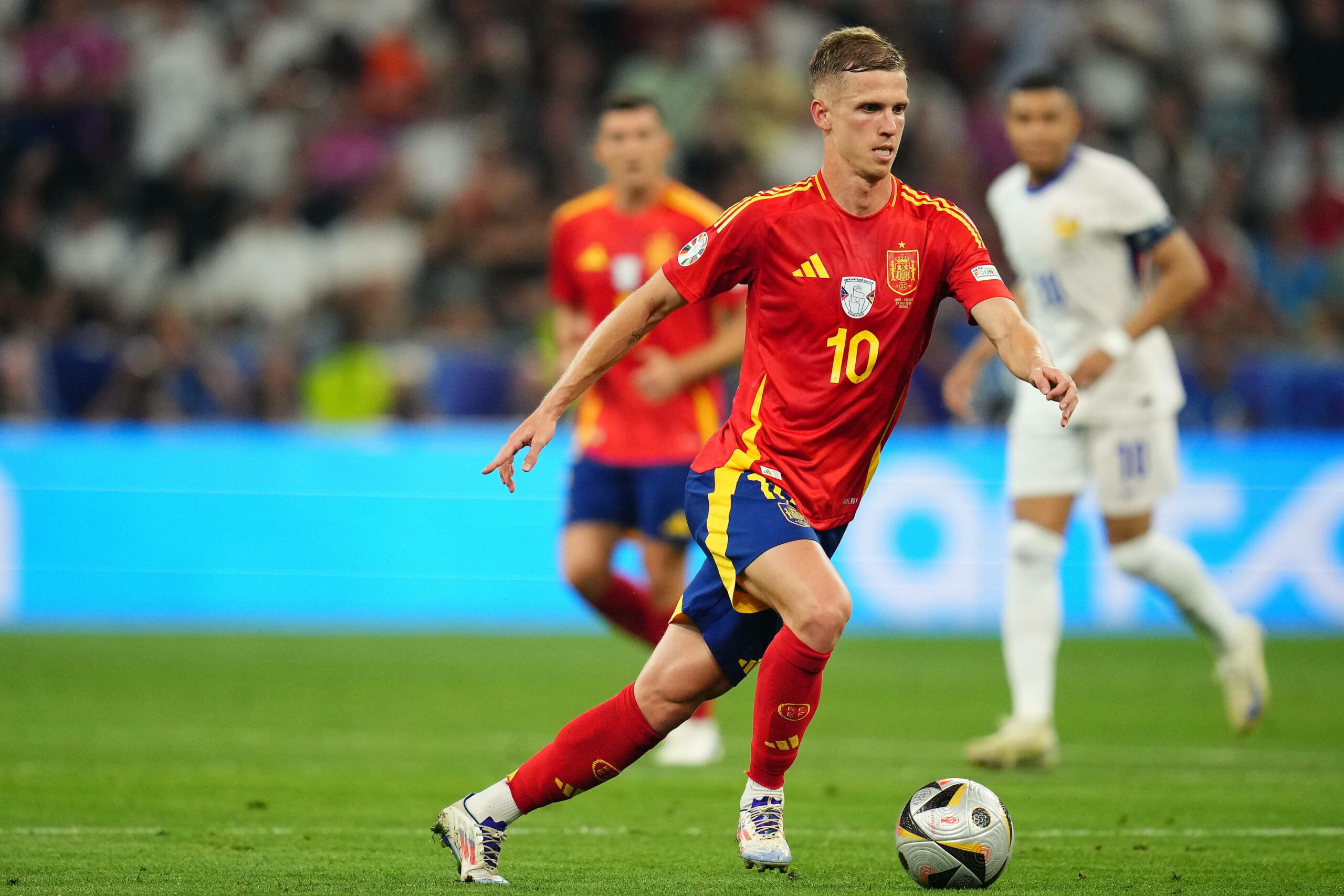 东契奇:未来之星的崛起 东契奇:未来之星的崛起